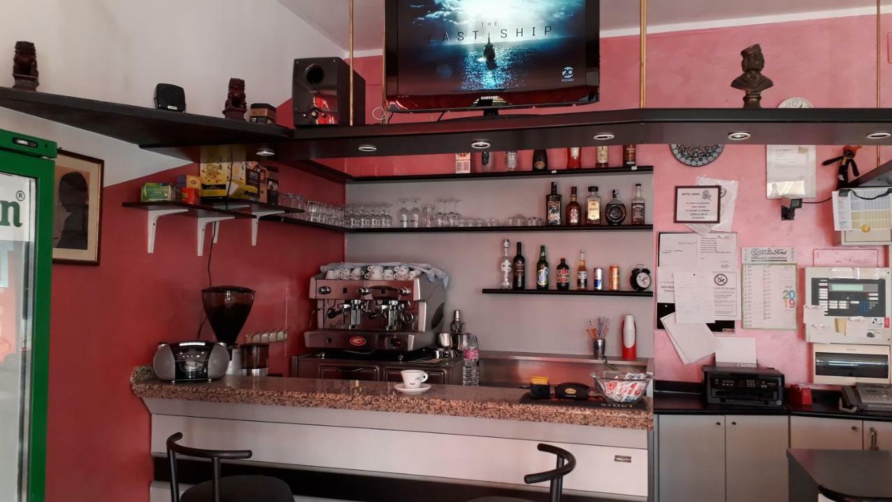 Hotel Rosa Ρίμινι Εξωτερικό φωτογραφία
